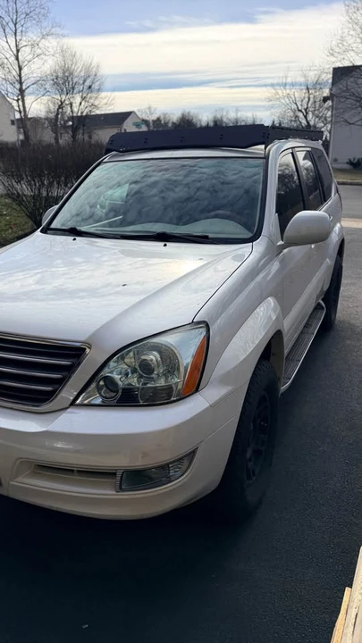 2007 Lexus GX 1st Gen - Image 3 of 17