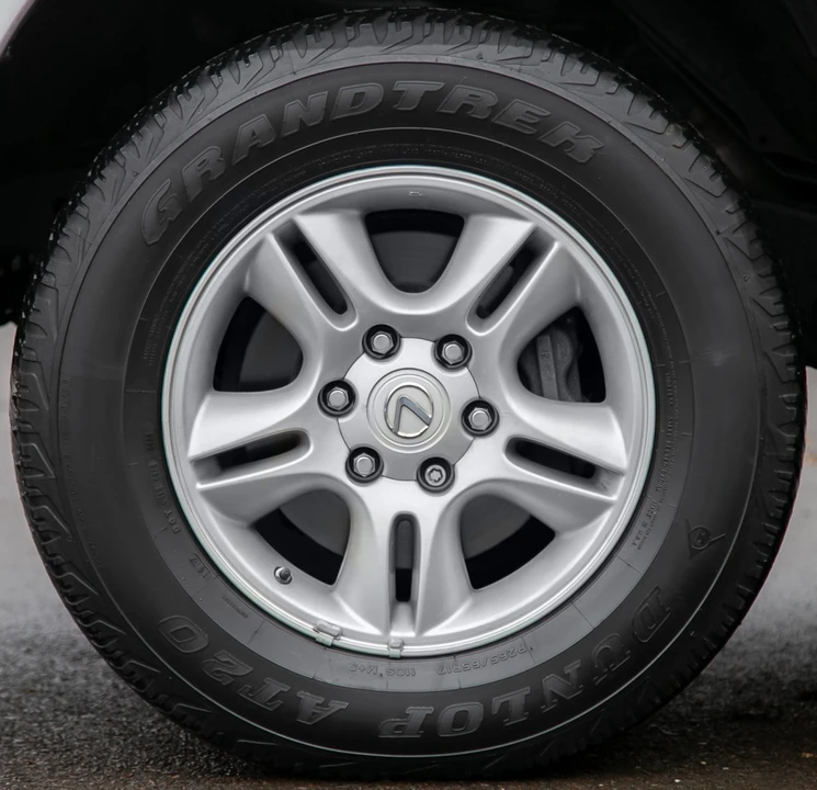 2007 Lexus GX 1st Gen - Image 13 of 19