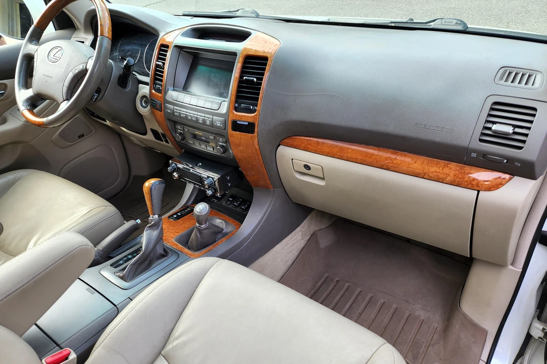 2007 Lexus GX 1st Gen - Image 23 of 31