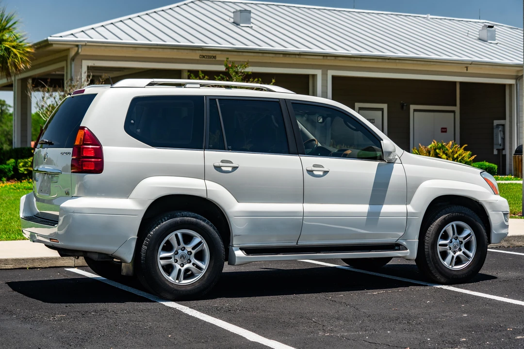 2007 Lexus GX 1st Gen - Image 23 of 31