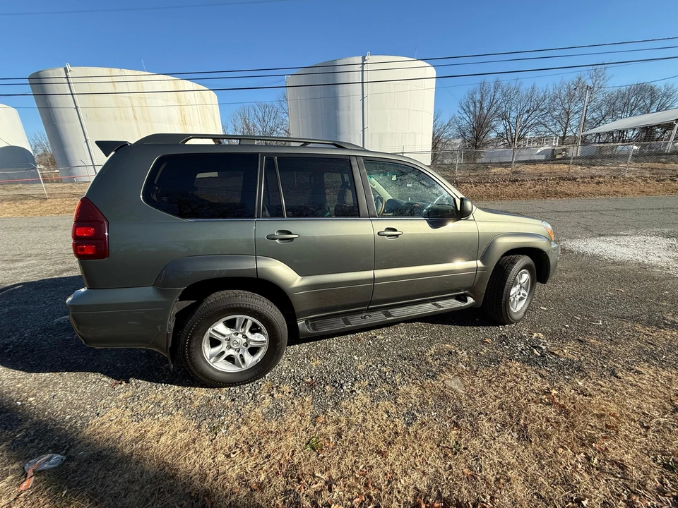 2007 Lexus GX 1st Gen - Image 31 of 31