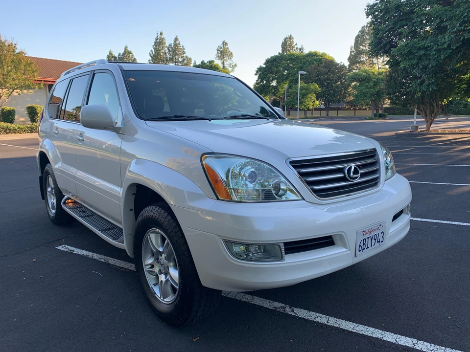 2007 Lexus GX 1st Gen - Image 9 of 31