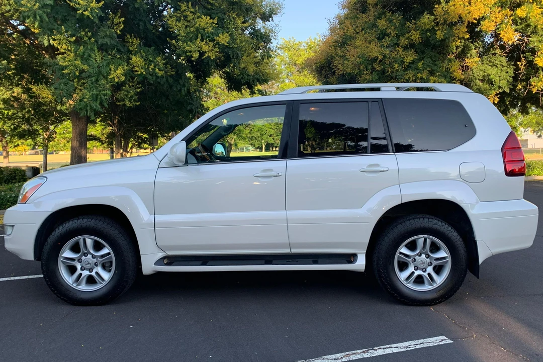 2007 Lexus GX 1st Gen - Image 7 of 31