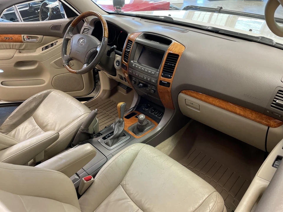 2007 Lexus GX 1st Gen - Image 27 of 31