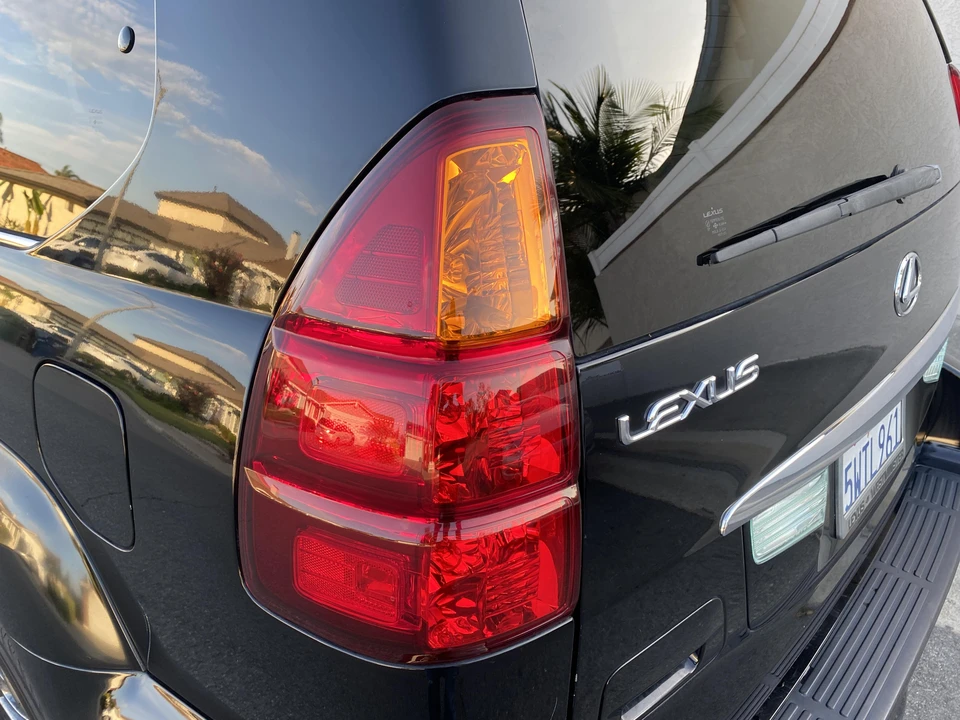 2007 Lexus GX 1st Gen - Image 21 of 31