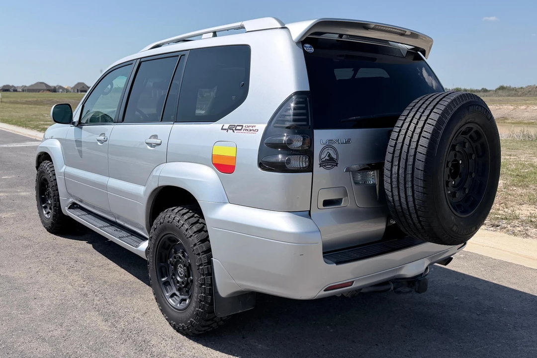 2007 Lexus GX 1st Gen - Image 4 of 31
