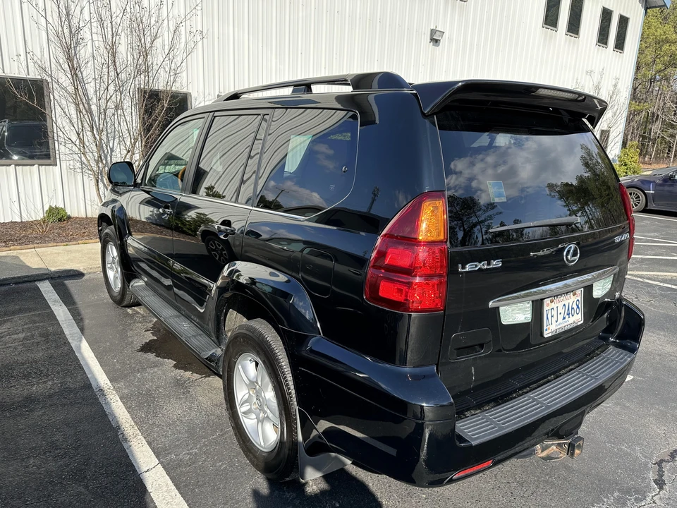 2007 Lexus GX 1st Gen - Image 12 of 31