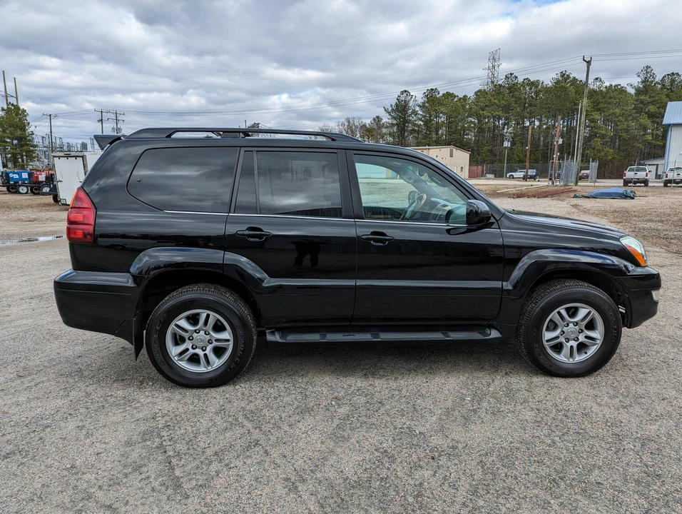 2007 Lexus GX 1st Gen - Image 16 of 31