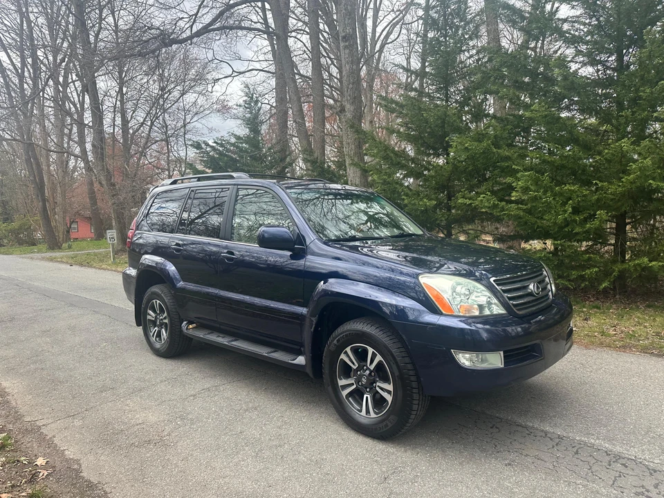 2007 Lexus GX 1st Gen - Image 25 of 31