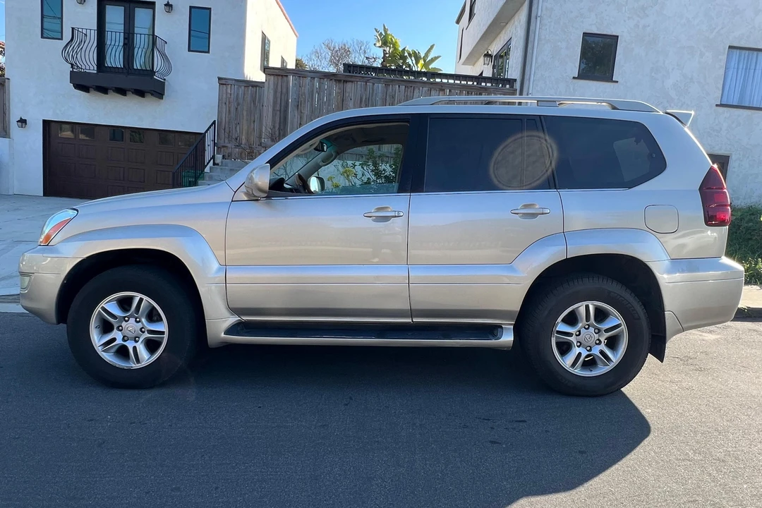 2007 Lexus GX 1st Gen - Image 6 of 31