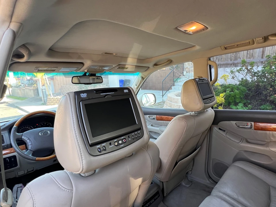 2007 Lexus GX 1st Gen - Image 23 of 31