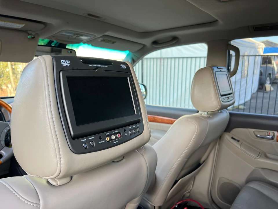 2007 Lexus GX 1st Gen - Image 24 of 31
