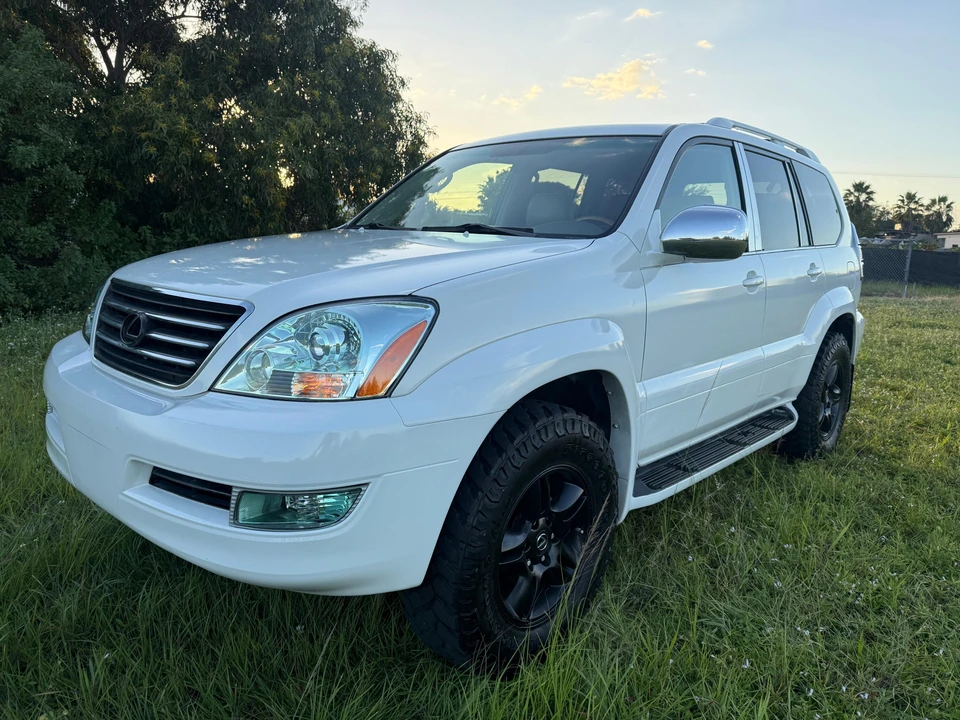 2007 Lexus GX 1st Gen - Image 8 of 31