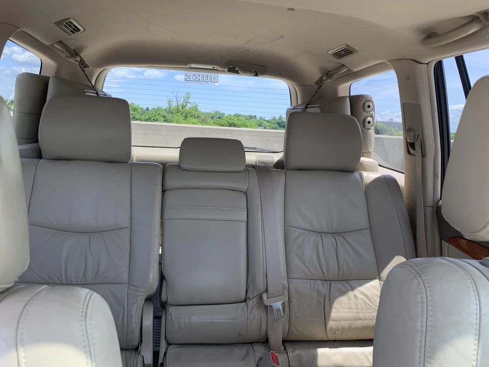 2007 Lexus GX 1st Gen - Image 22 of 31