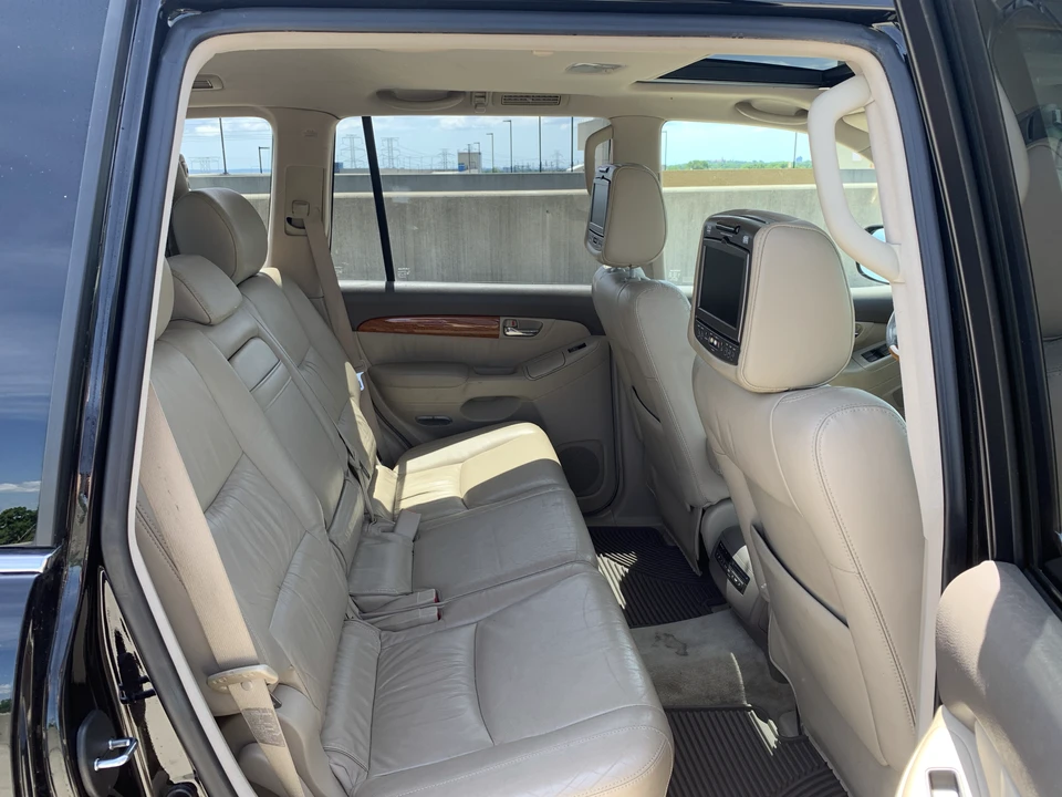 2007 Lexus GX 1st Gen - Image 23 of 31