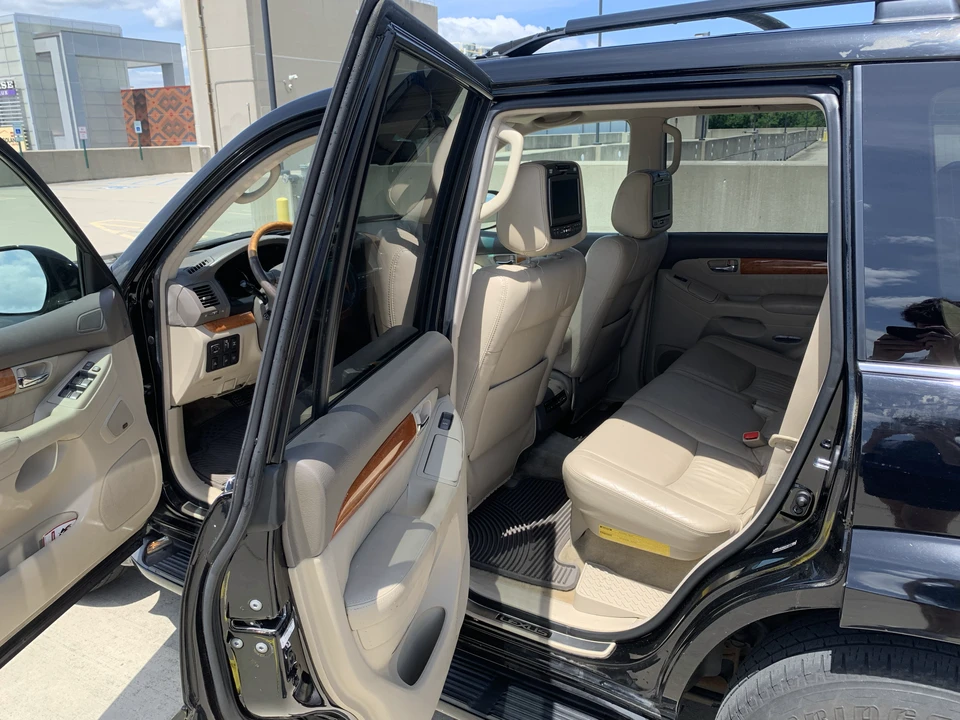 2007 Lexus GX 1st Gen - Image 21 of 31