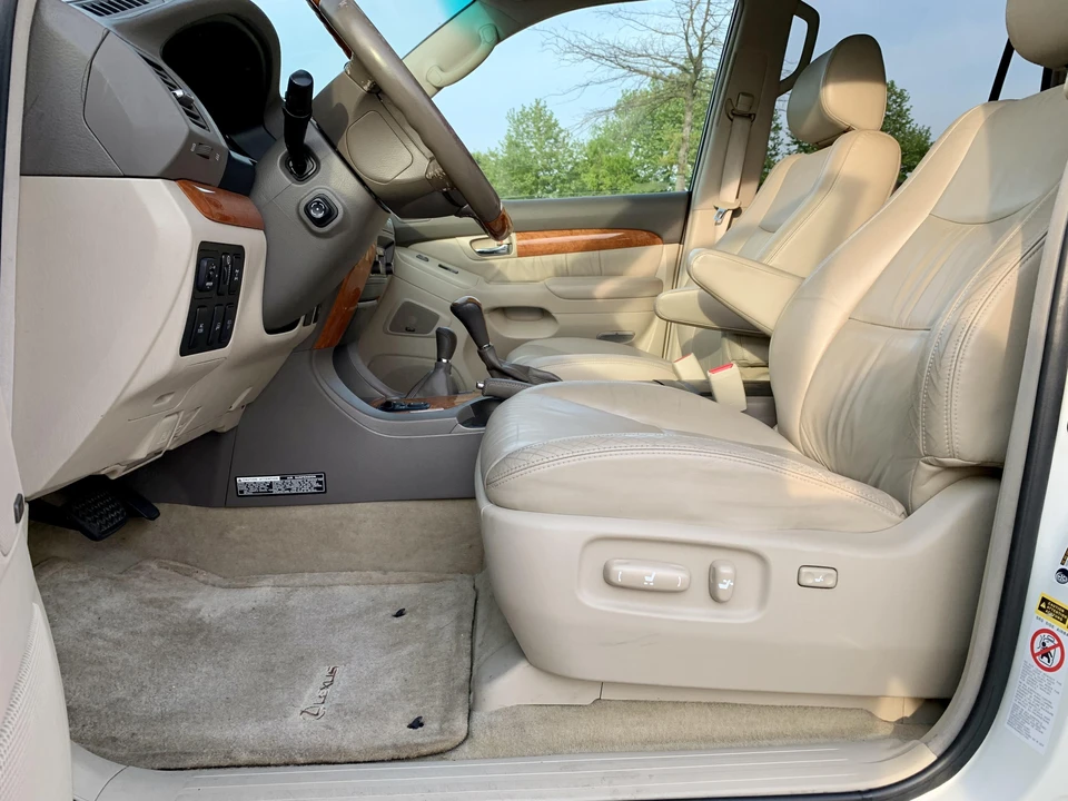 2007 Lexus GX 2nd Gen - Image 29 of 31