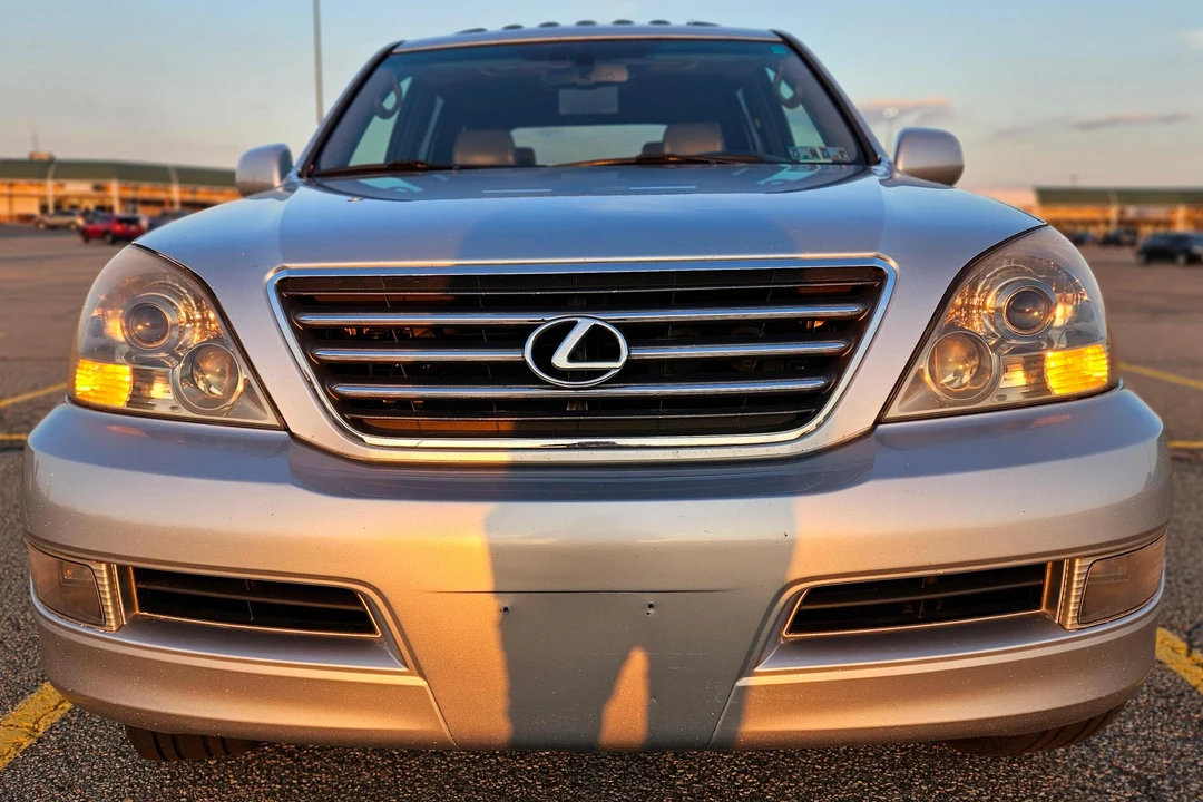 2007 Lexus GX 1st Gen - Image 8 of 31