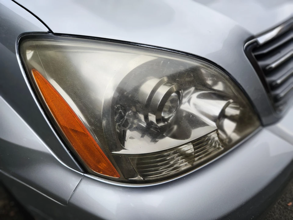 2007 Lexus GX 1st Gen - Image 28 of 31