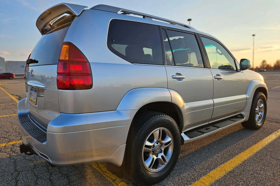 2007 Lexus GX 1st Gen - Image 23 of 31