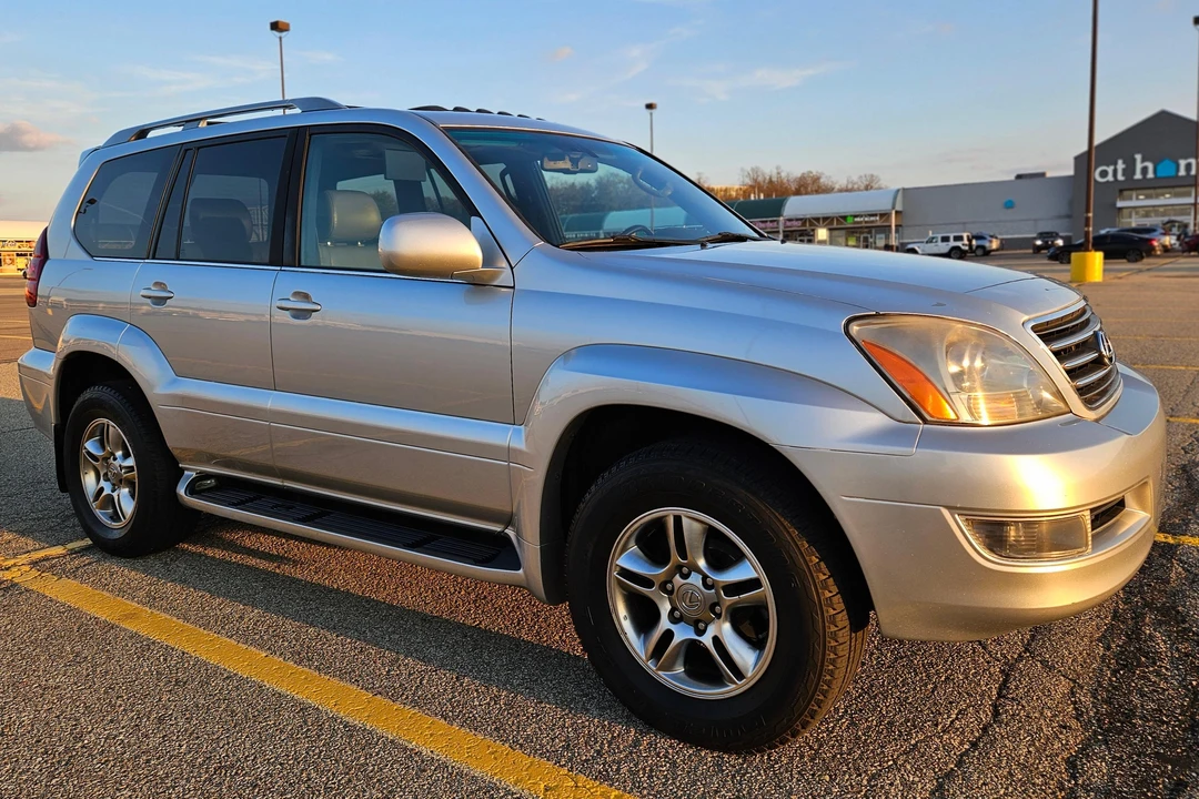2007 Lexus GX 1st Gen - Image 24 of 31