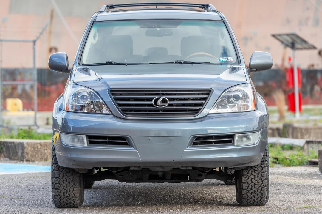 2007 Lexus GX 1st Gen - Image 2 of 31