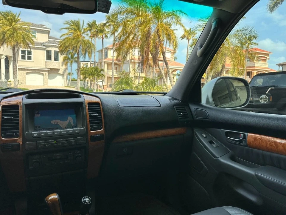 2007 Lexus GX 1st Gen - Image 13 of 21