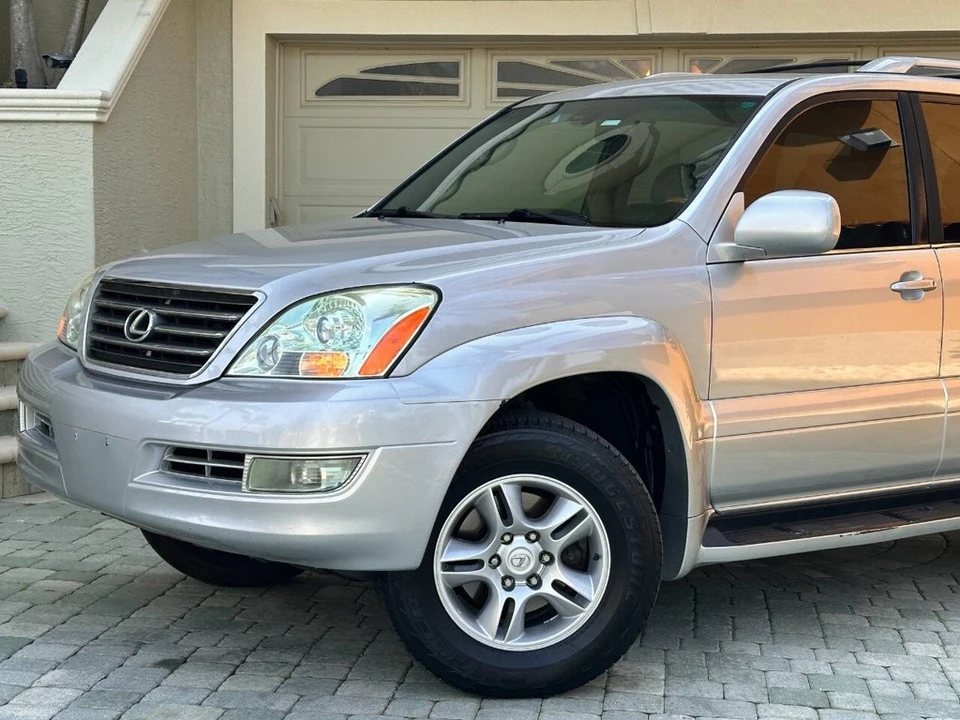 2007 Lexus GX 1st Gen - Image 2 of 21