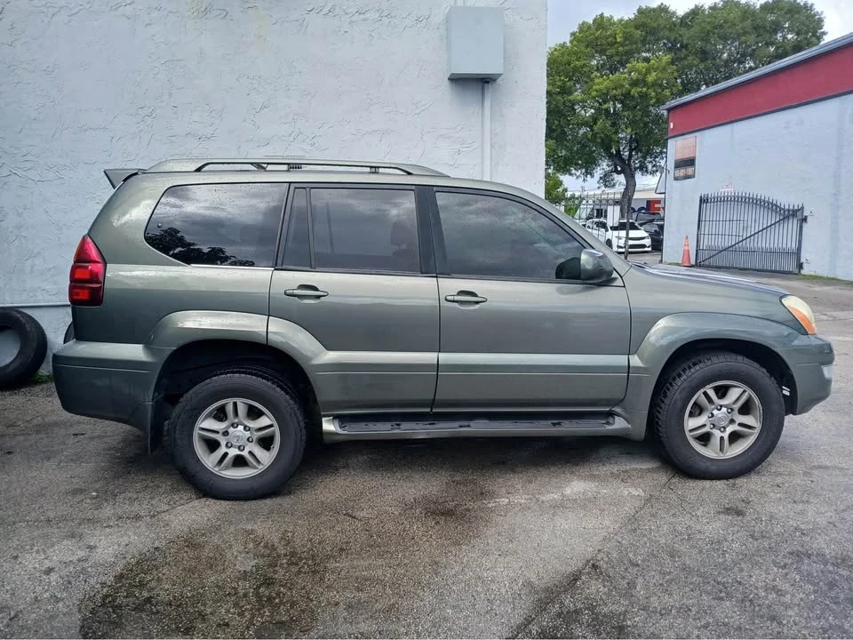 2007 Lexus GX 1st Gen - Image 4 of 14