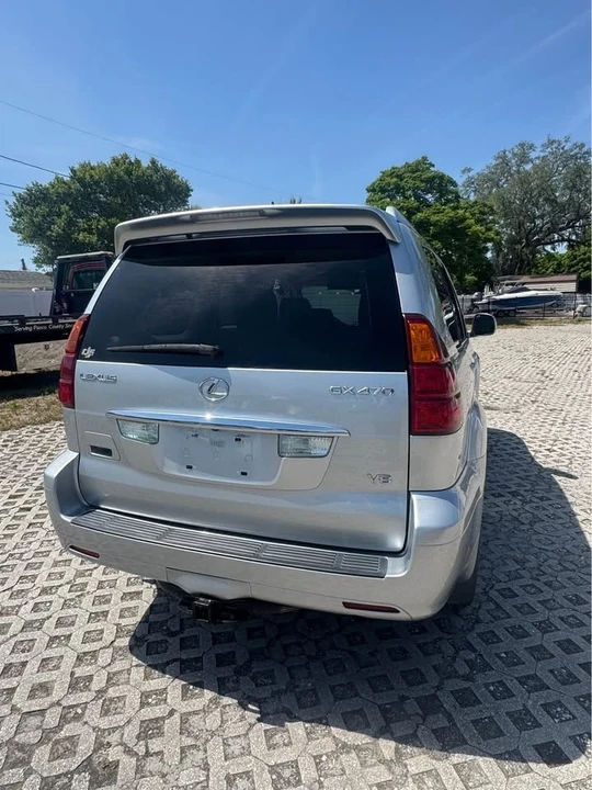 2007 Lexus GX 1st Gen - Image 2 of 13