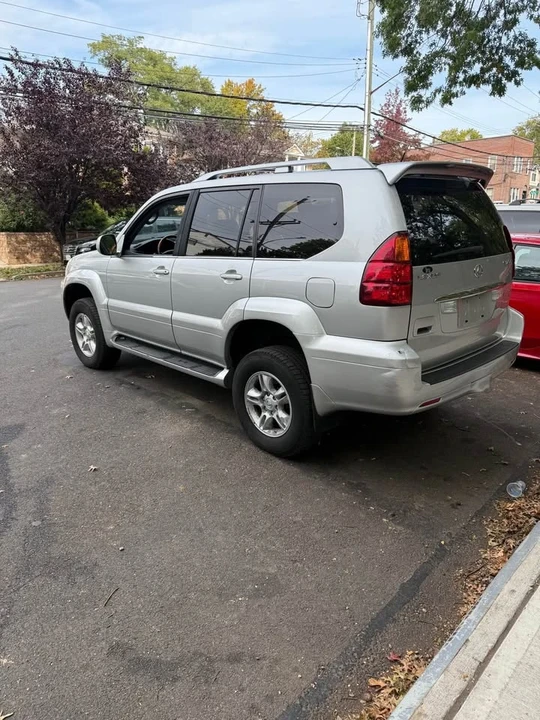 2007 Lexus GX 1st Gen - Image 8 of 14