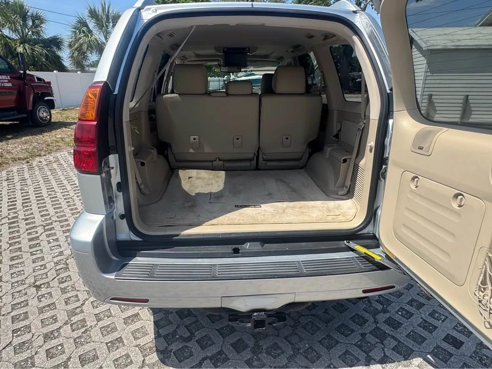 2007 Lexus GX 1st Gen - Image 5 of 13