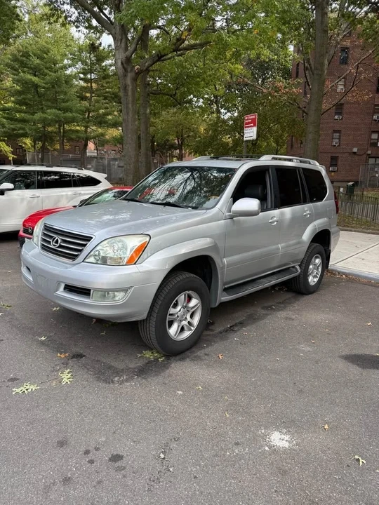 2007 Lexus GX 1st Gen - Image 2 of 14