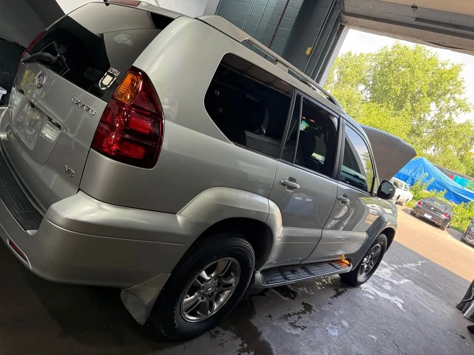 2007 Lexus GX 1st Gen - Image 4 of 7