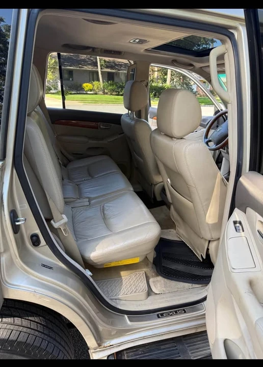 2007 Lexus GX 1st Gen - Image 6 of 6