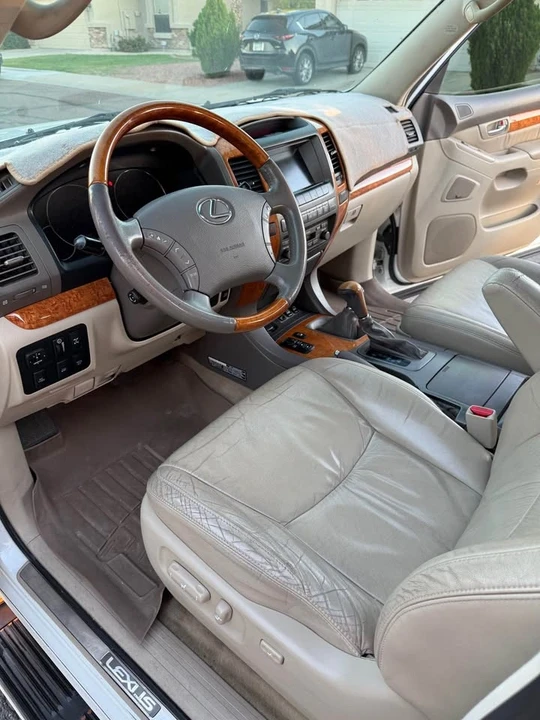 2007 Lexus GX 1st Gen - Image 13 of 15