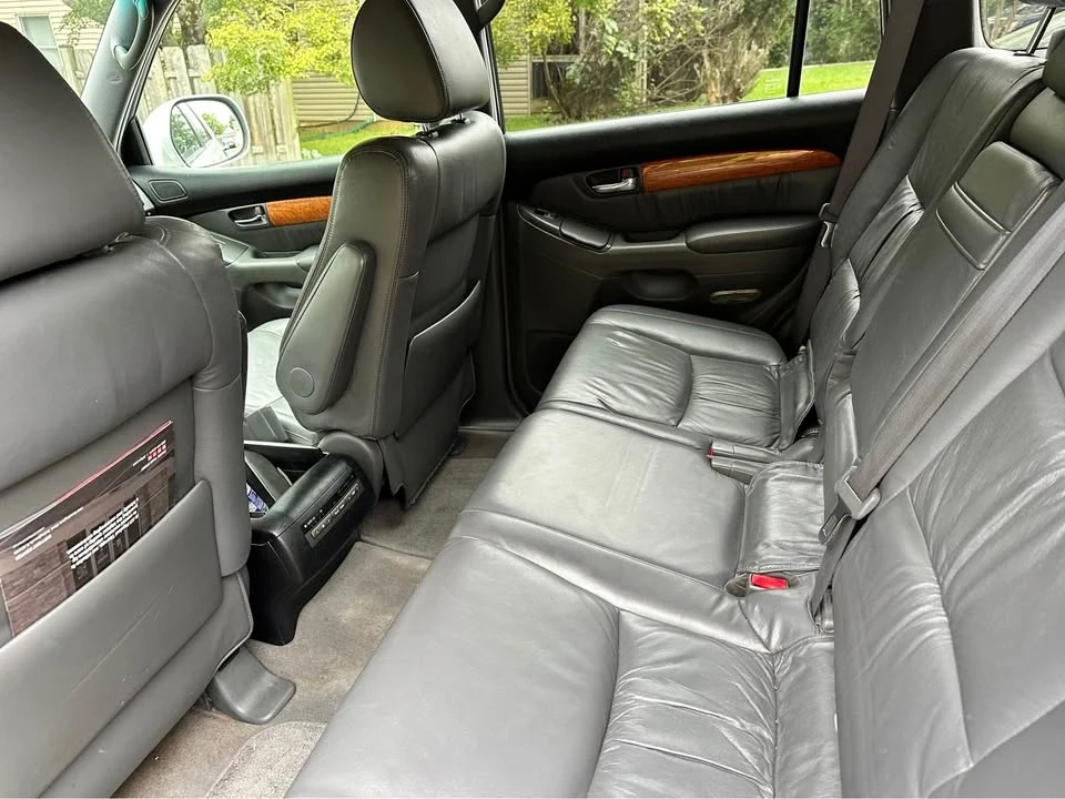 2007 Lexus GX 1st Gen - Image 11 of 20