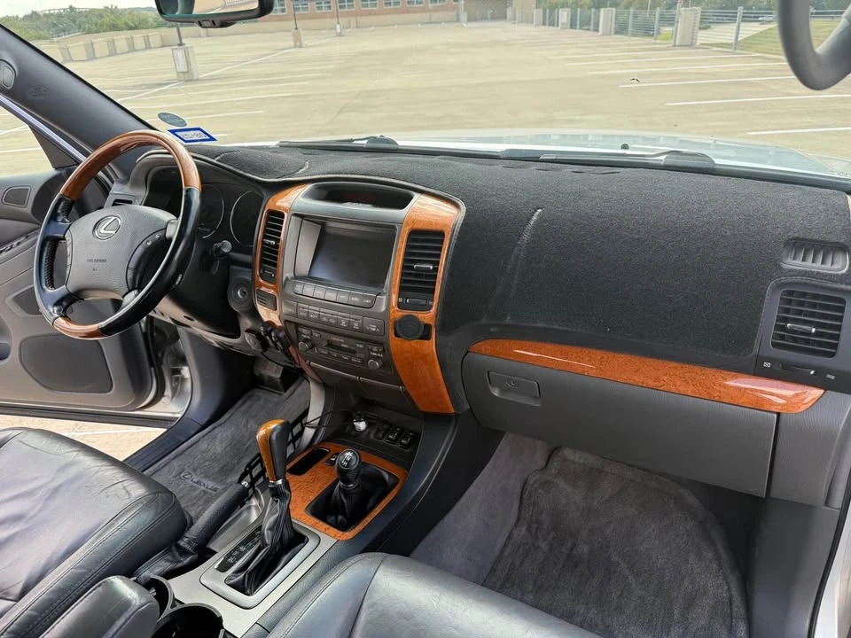 2007 Lexus GX 1st Gen - Image 10 of 19
