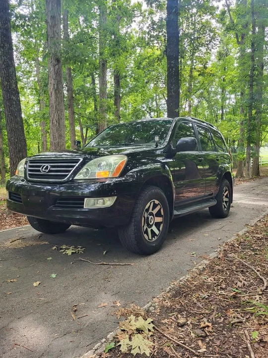 2007 Lexus GX 1st Gen - Image 3 of 3