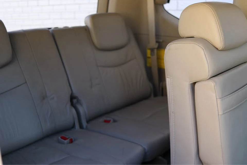 2007 Lexus GX 2nd Gen - Image 12 of 20