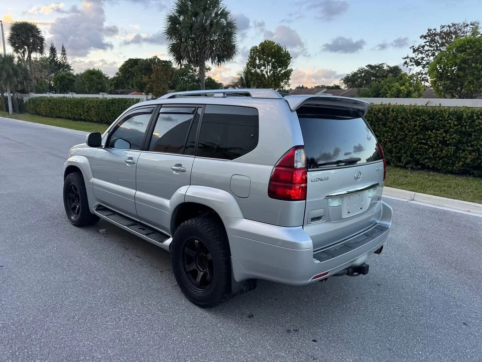 2007 Lexus GX 1st Gen - Image 6 of 11