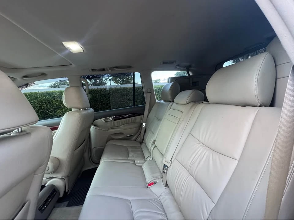 2007 Lexus GX 1st Gen - Image 8 of 11