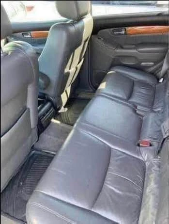 2007 Lexus GX 1st Gen - Image 4 of 5