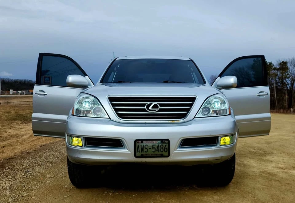 2007 Lexus GX 1st Gen - Image 2 of 18