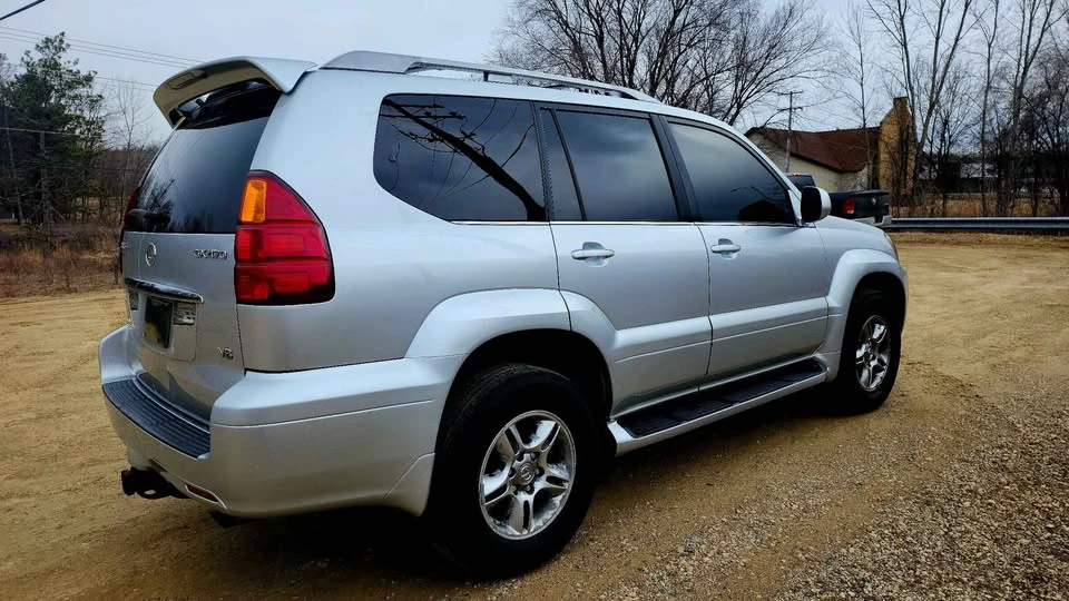 2007 Lexus GX 1st Gen - Image 8 of 18