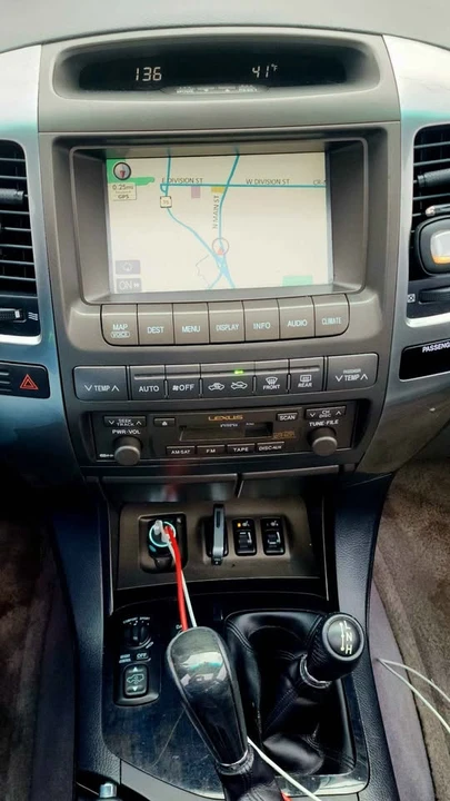 2007 Lexus GX 1st Gen - Image 17 of 18