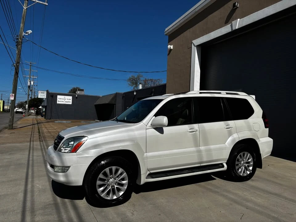2007 Lexus GX 1st Gen - Image 2 of 19