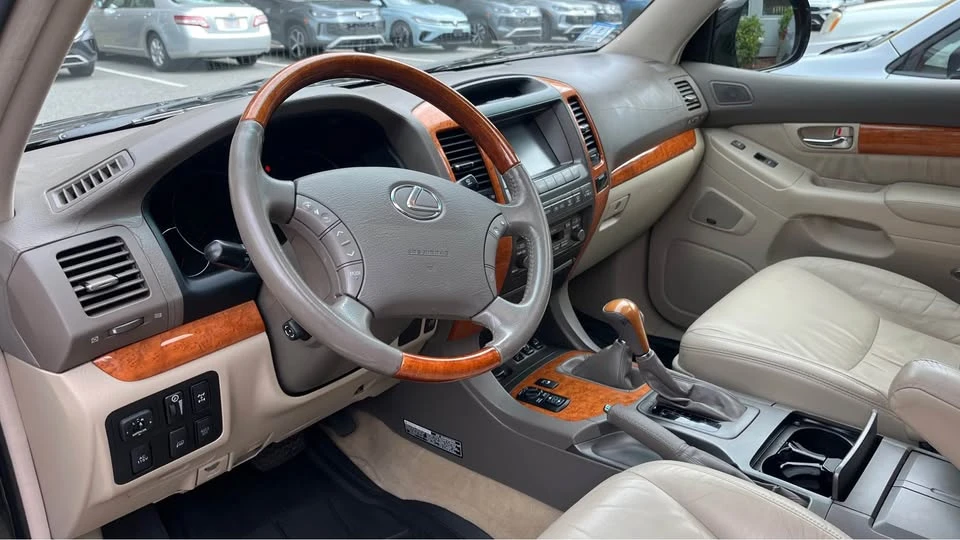 2007 Lexus GX 1st Gen - Image 5 of 19