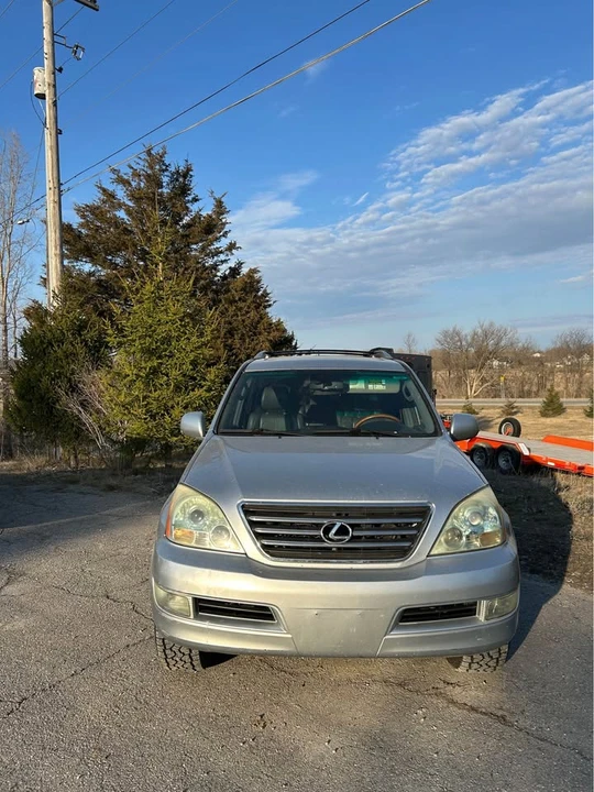 2007 Lexus GX 1st Gen - Image 5 of 19
