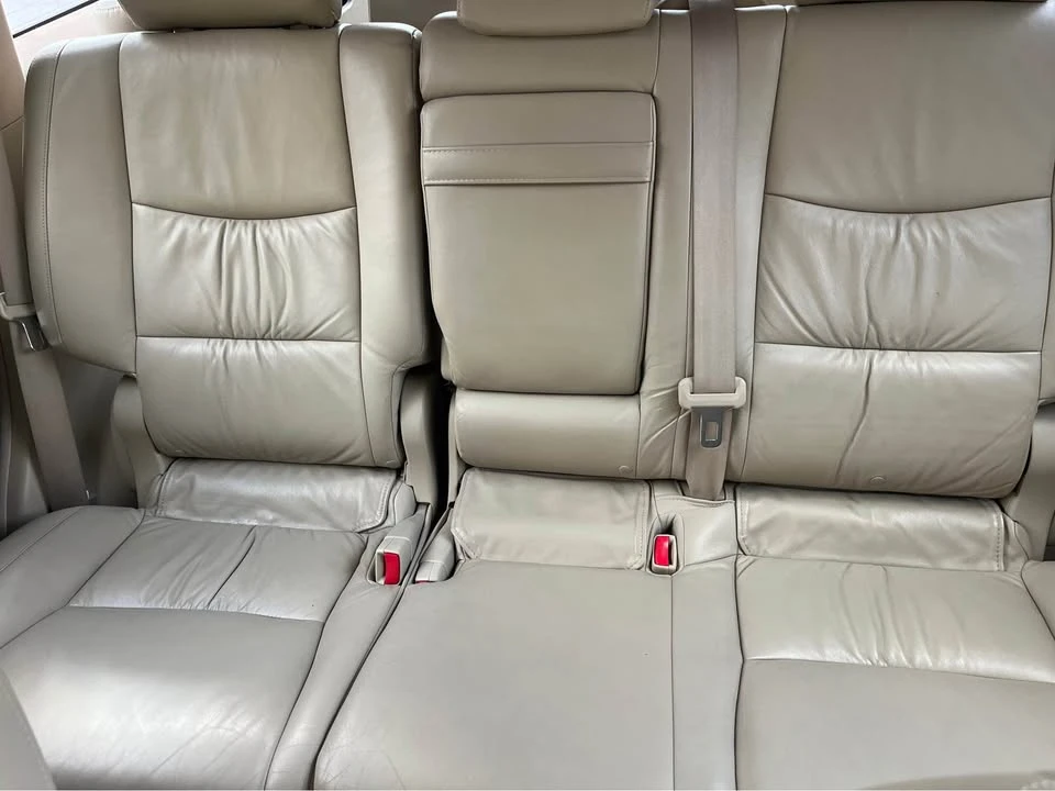 2007 Lexus GX 1st Gen - Image 15 of 19